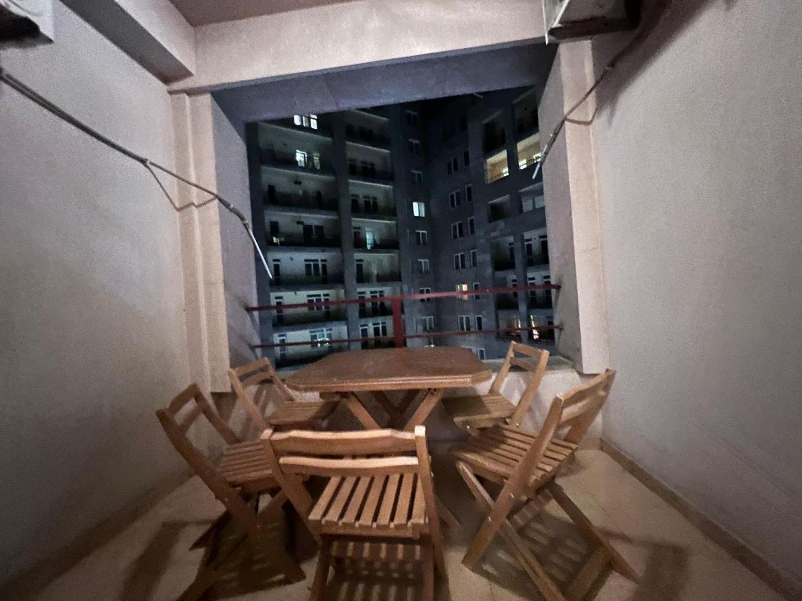 Rent Inn Yerevan On North Avenue Exterior photo