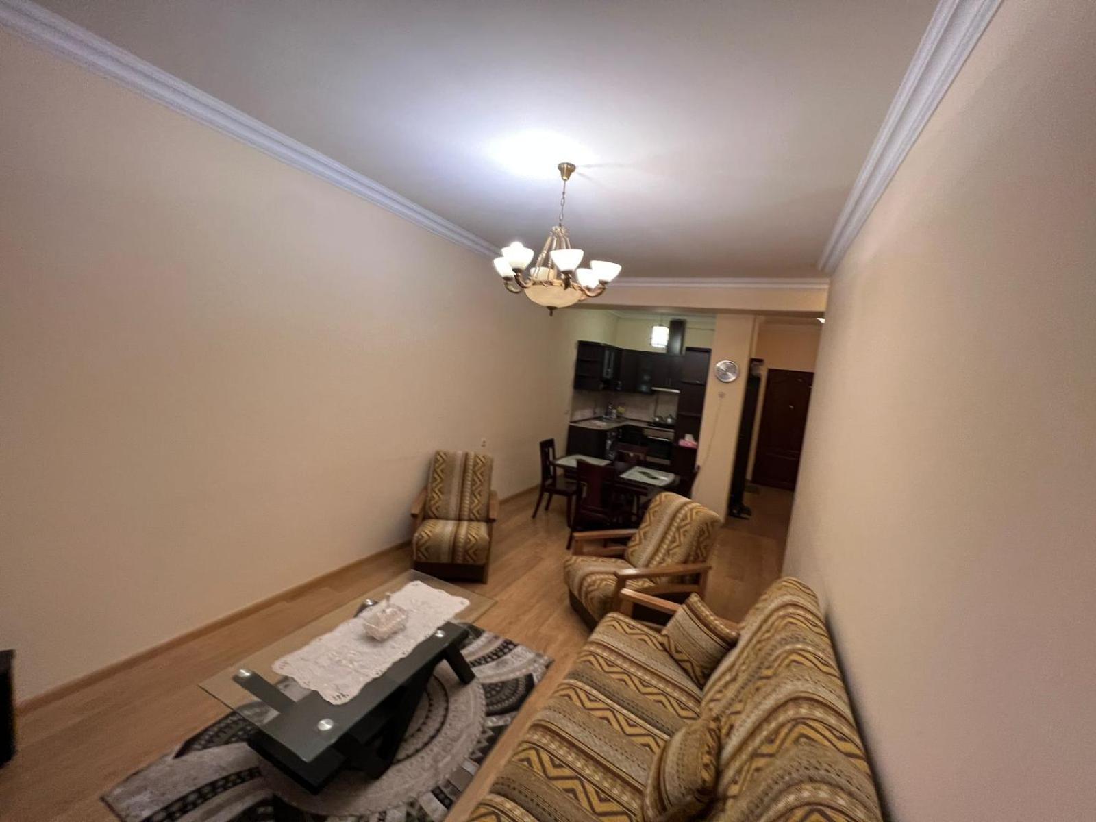 Rent Inn Yerevan On North Avenue Exterior photo
